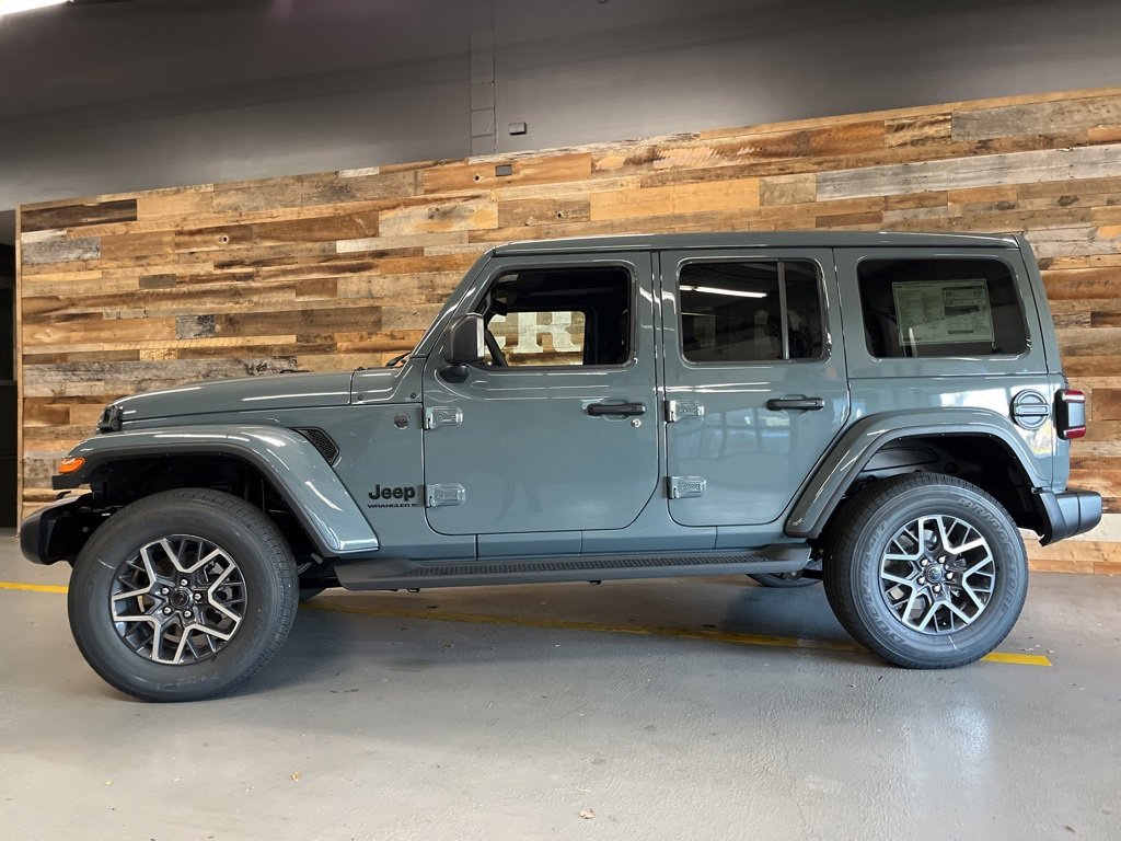 New 2026 Jeep Wrangler Unlimited Sahara image 10