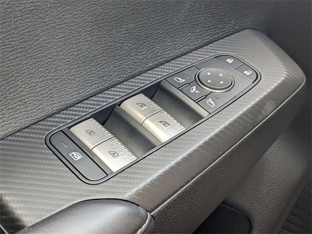 New 2025 Mitsubishi Outlander SEL image 29