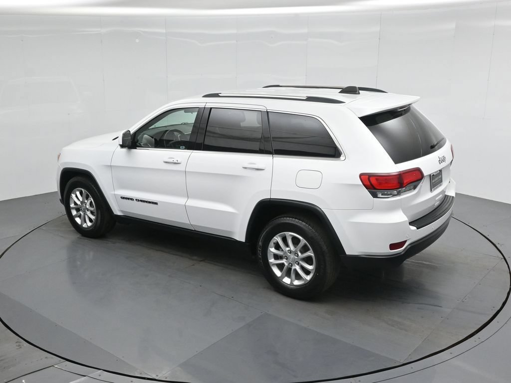 Used 2021 Jeep Grand Cherokee Laredo RWD image 41