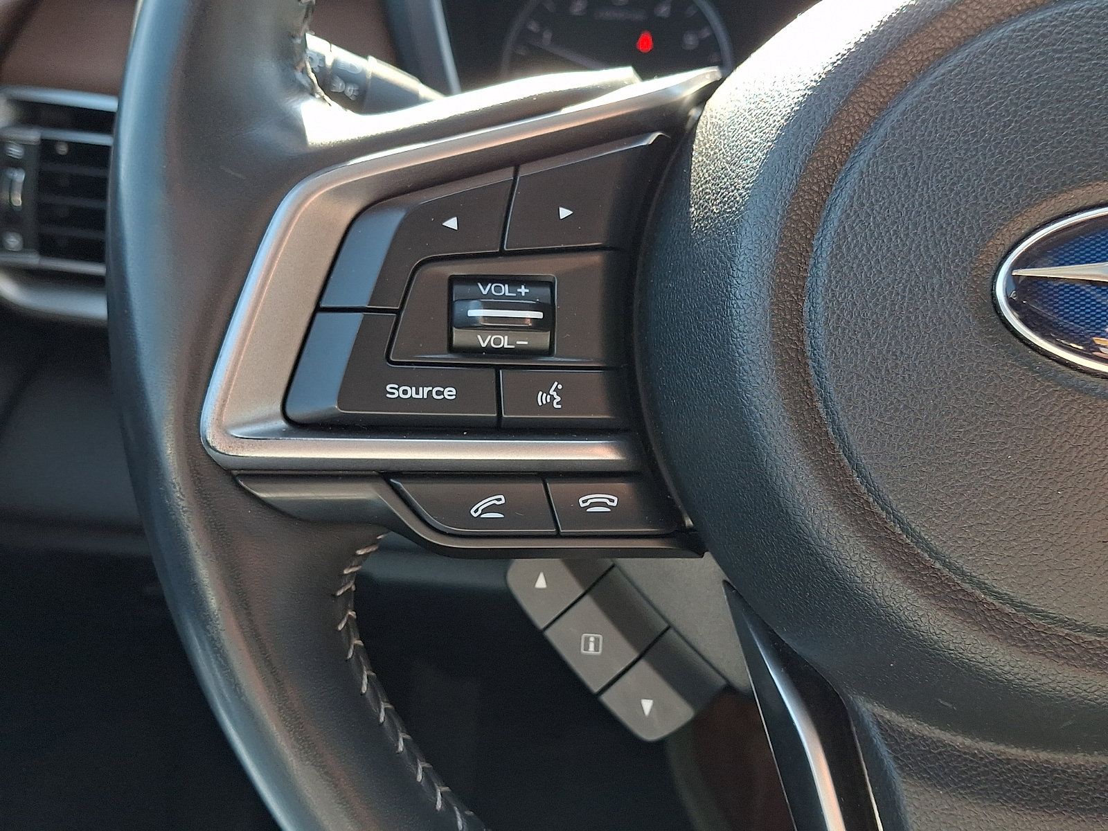 Used 2020 Subaru Outback Touring XT AWD/4WD image 23