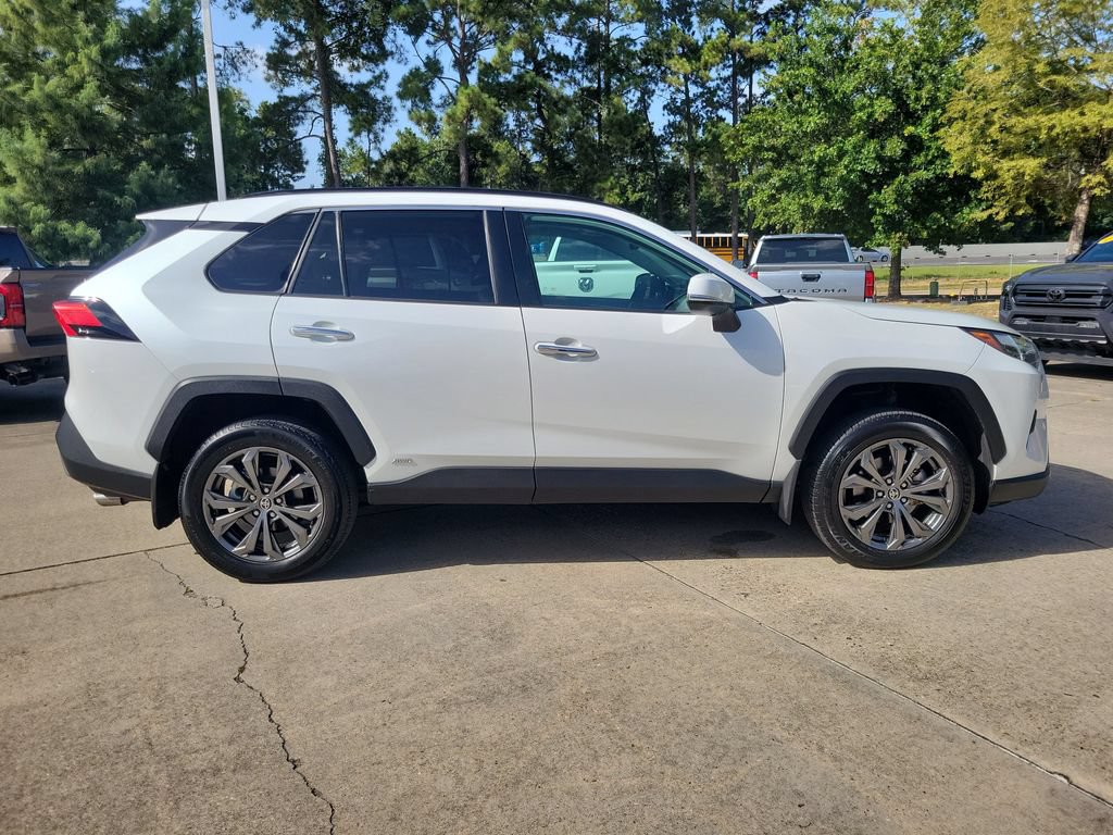 Certified 2025 Toyota RAV4 Limited AWD/4WD image 9