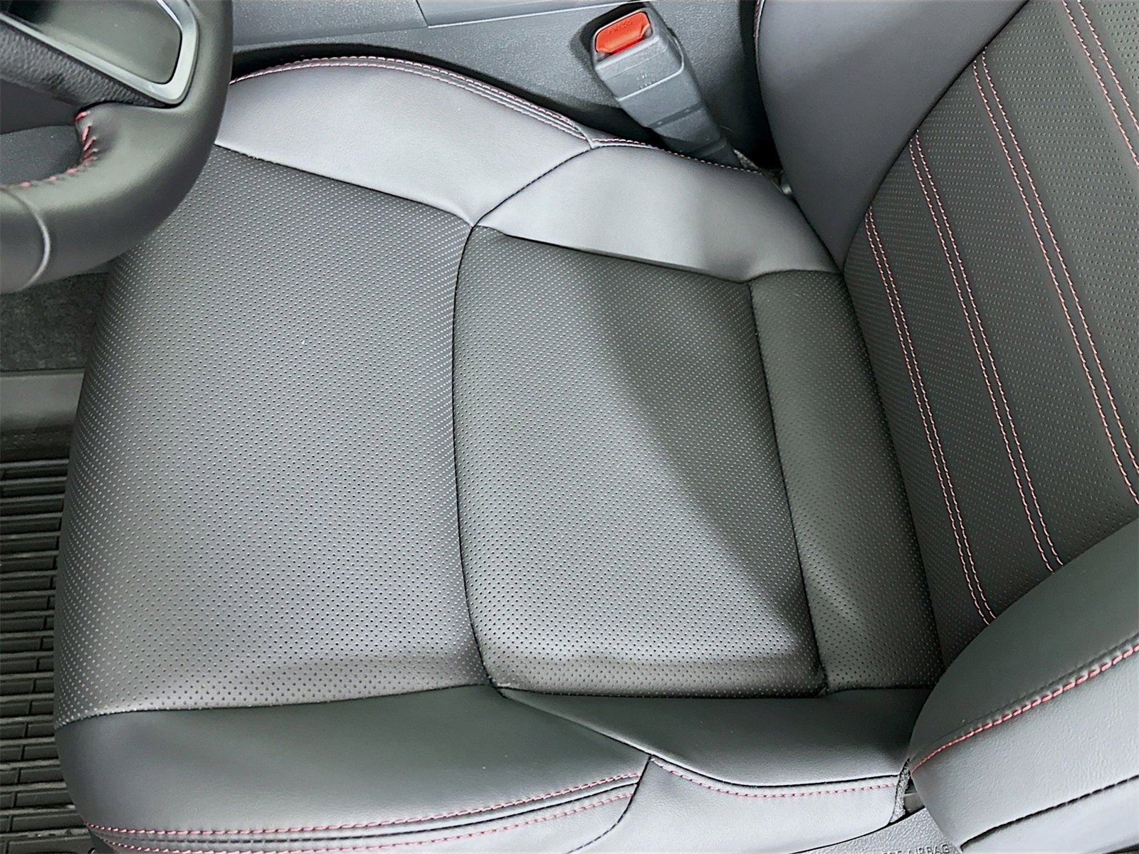 Certified 2025 Toyota RAV4 XSE image 20