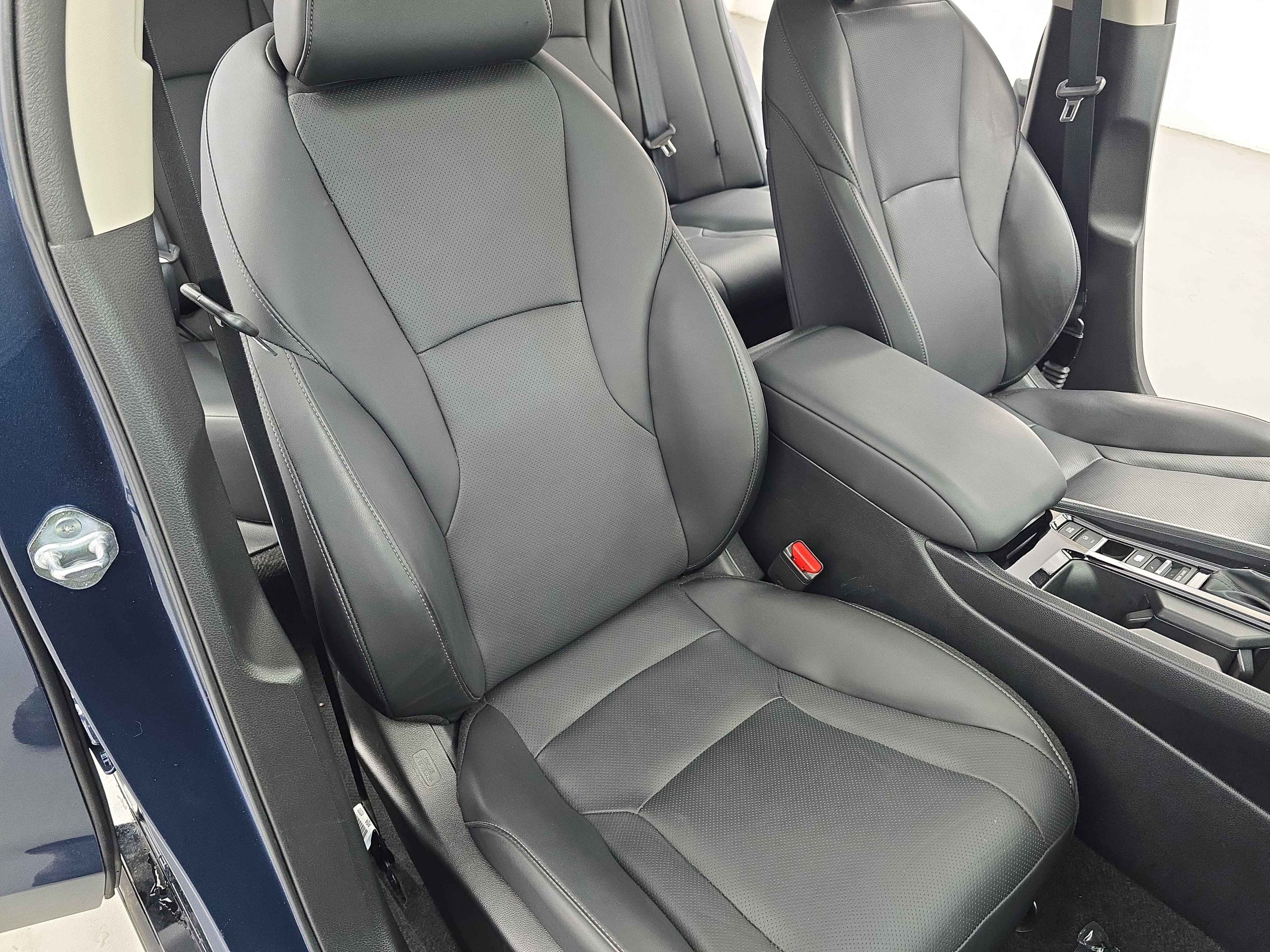 Used 2024 Honda Accord EX-L image 10