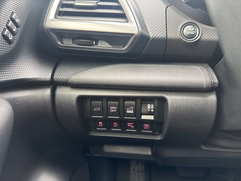 Used 2022 Subaru Forester Touring AWD/4WD image 14
