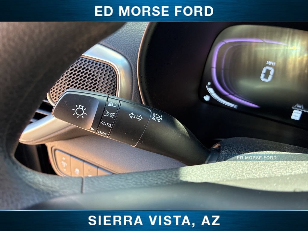 Certified 2025 Kia Soul LX FWD image 26