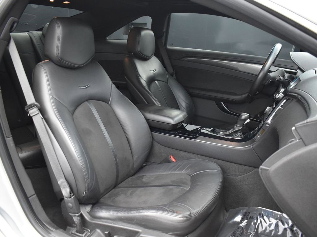 Used 2011 Cadillac CTS V image 23
