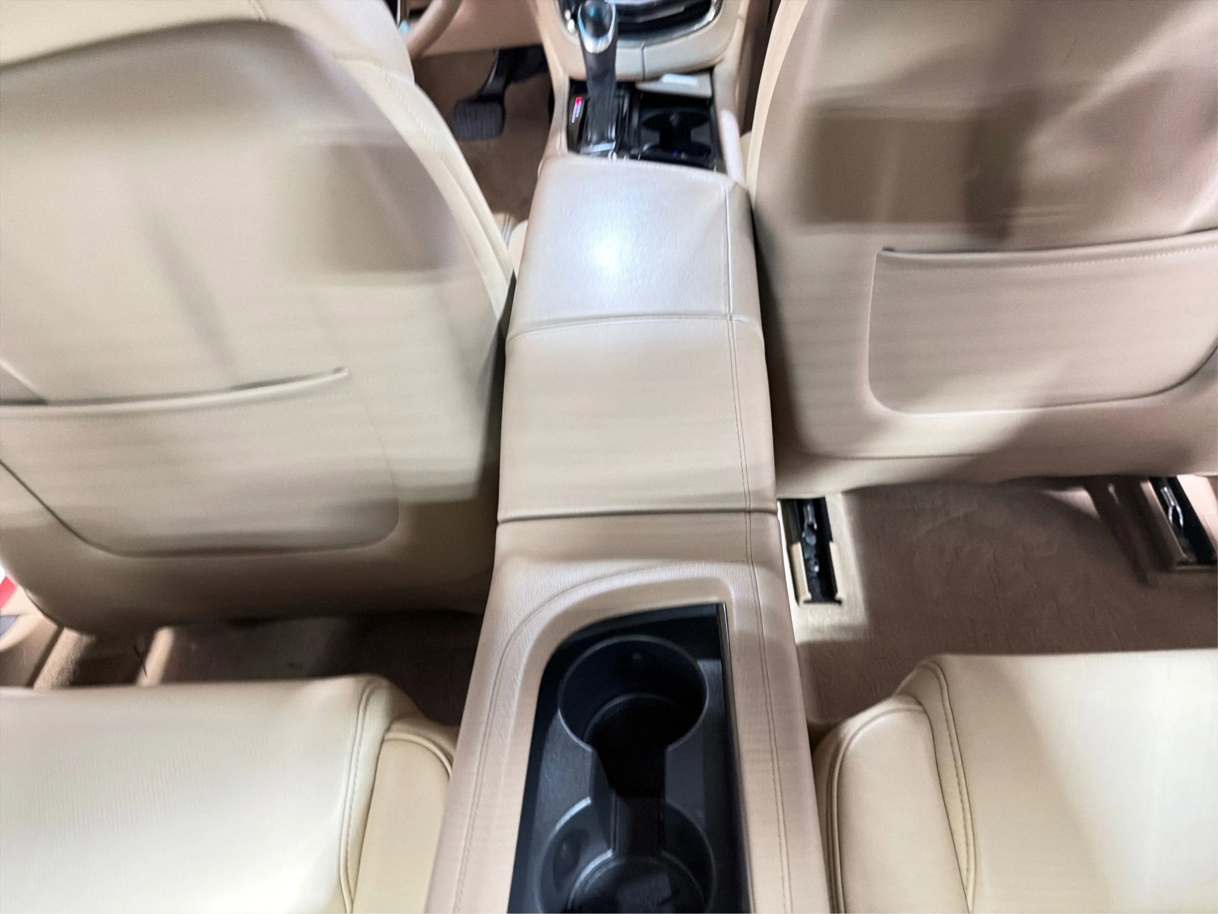 Used 2014 Cadillac ELR w/ Luxury Package image 24