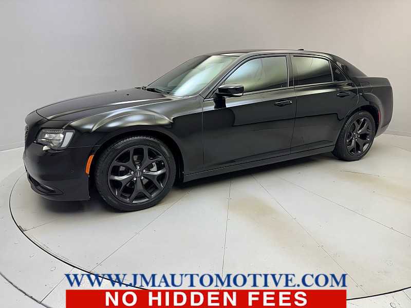 Used 2022 Chrysler 300 S
