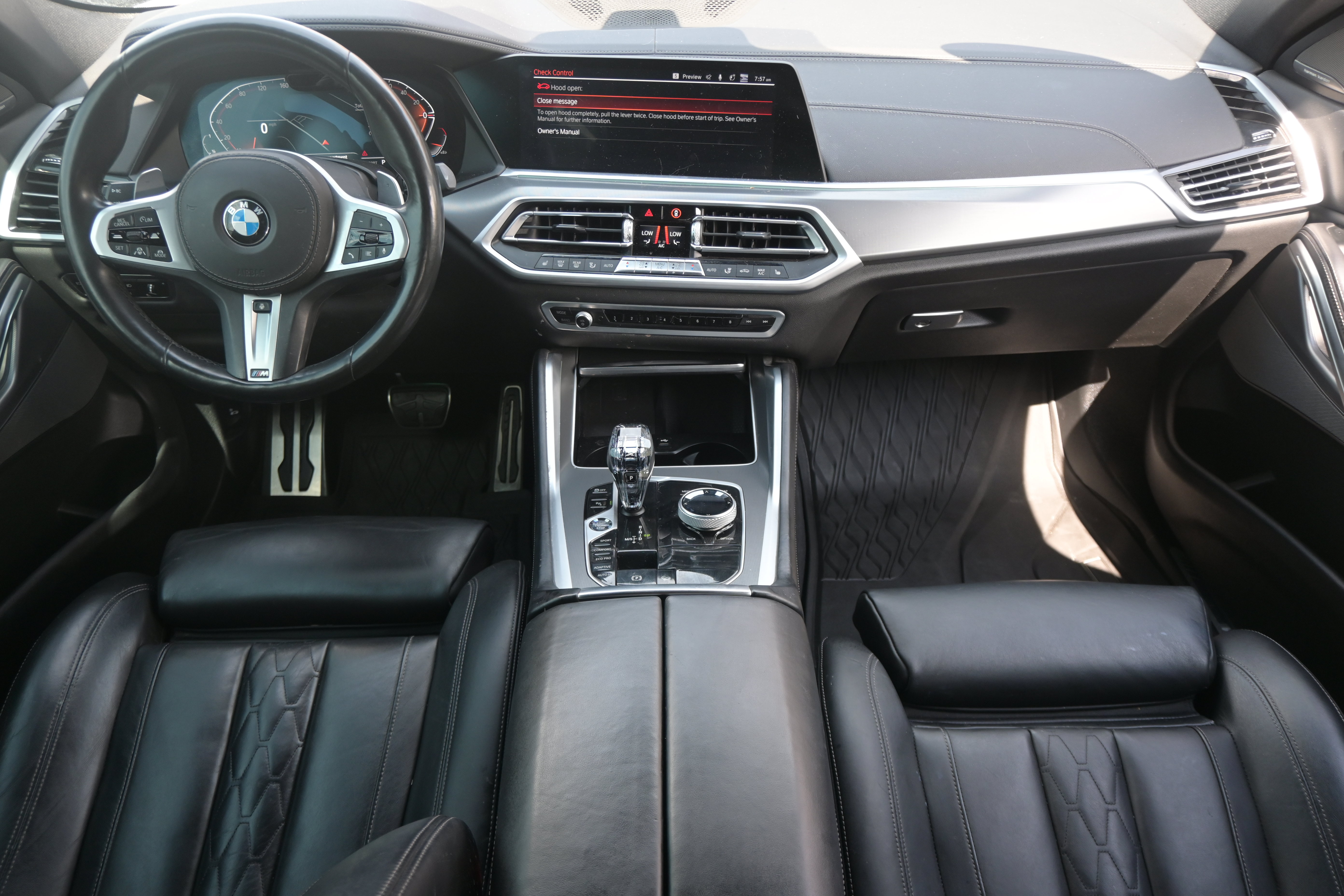 Used 2021 BMW X6 xDrive40i w/ Executive Package AWD/4WD image 32