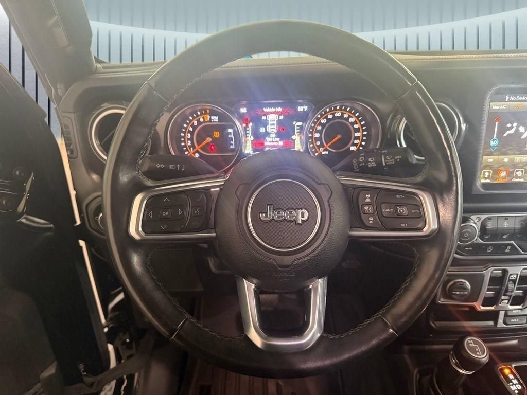 Used 2022 Jeep Wrangler Unlimited Sahara AWD/4WD image 10
