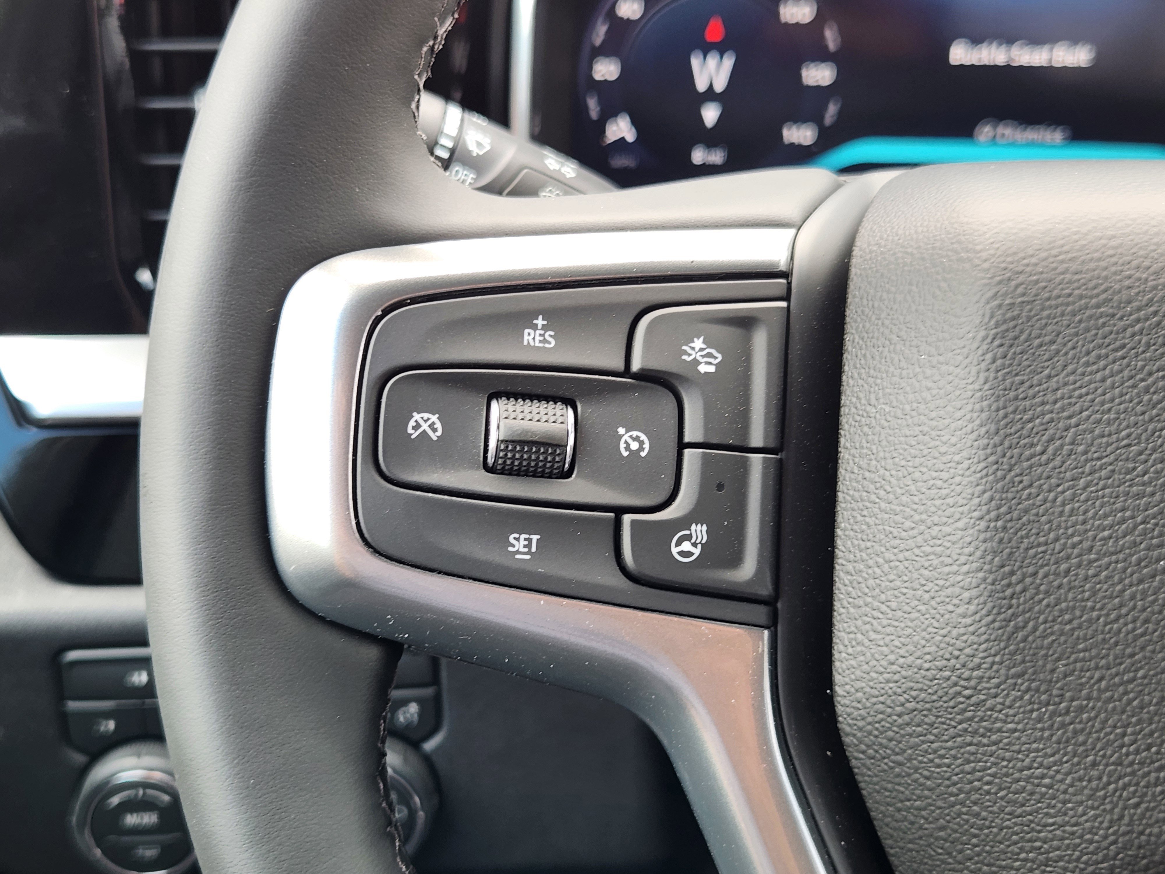 New 2026 Chevrolet Silverado 2500 LT w/ Convenience Package AWD/4WD image 16