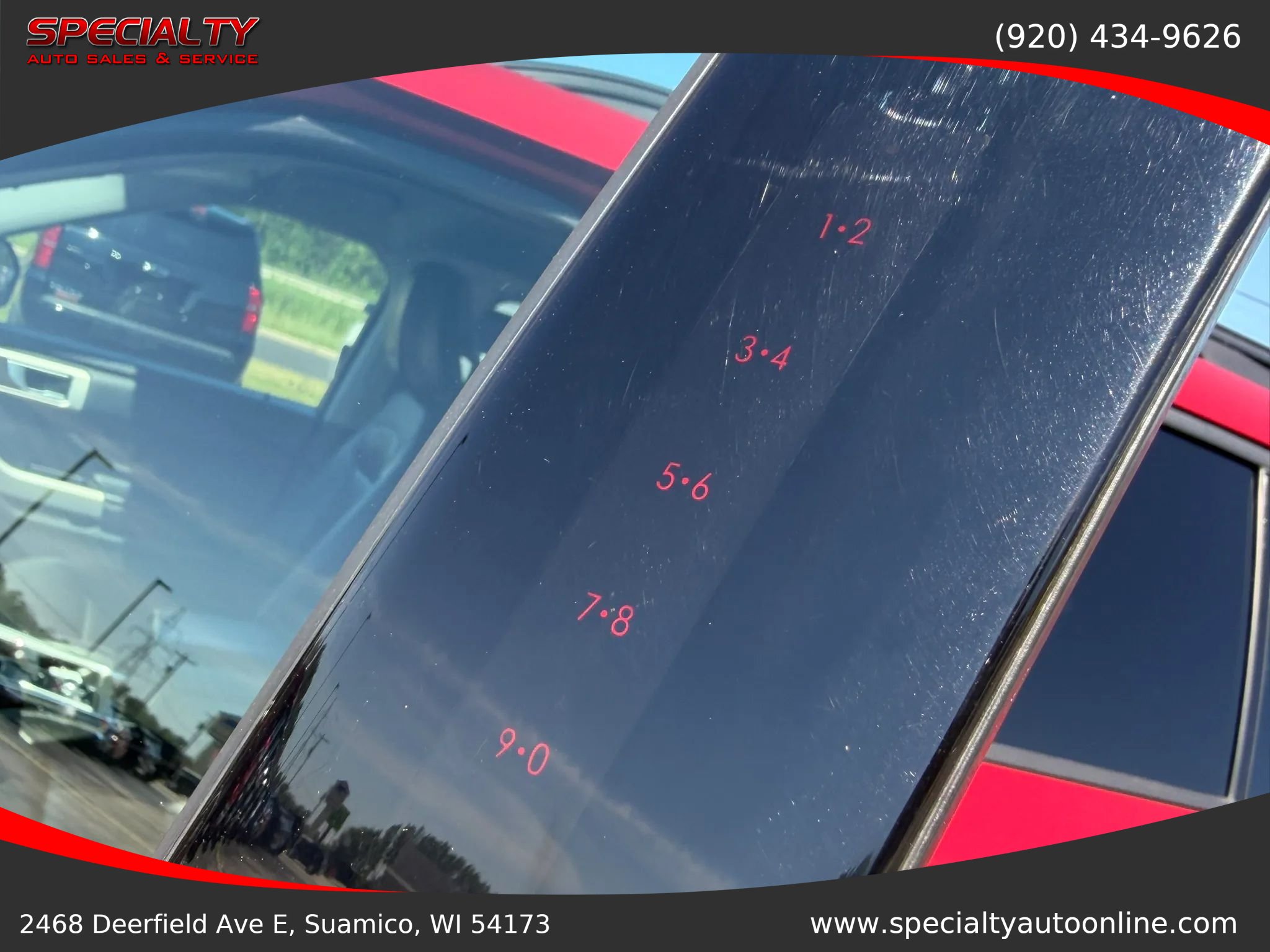 Used 2021 Ford Explorer XLT w/ Equipment Group 202A AWD/4WD image 13