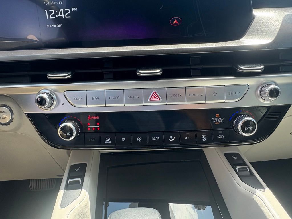 Certified 2024 Kia Telluride S AWD/4WD image 20