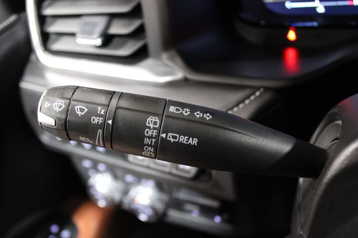 Used 2024 GMC Yukon Denali Ultimate AWD/4WD image 39