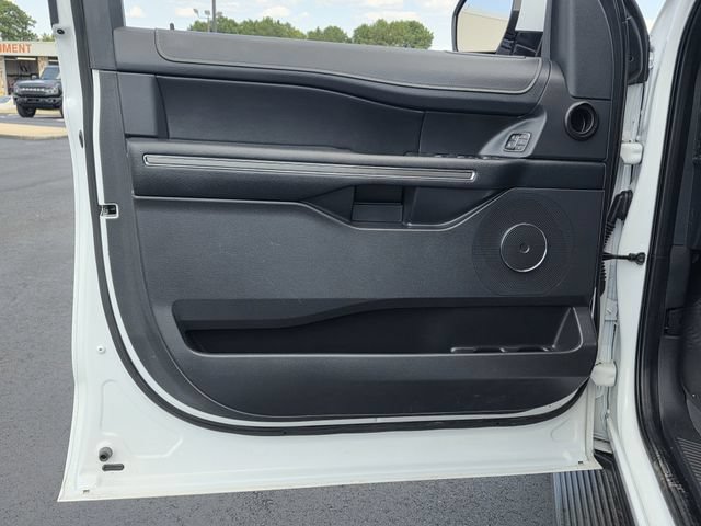 Certified 2024 Ford Expedition XLT AWD/4WD image 18