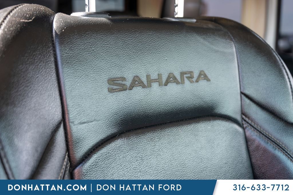 Used 2019 Jeep Wrangler Unlimited Sahara image 26