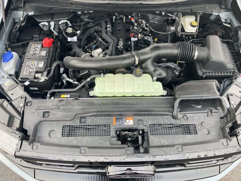 Used 2025 Ford Expedition Max Platinum w/ Stealth Performance Package image 50