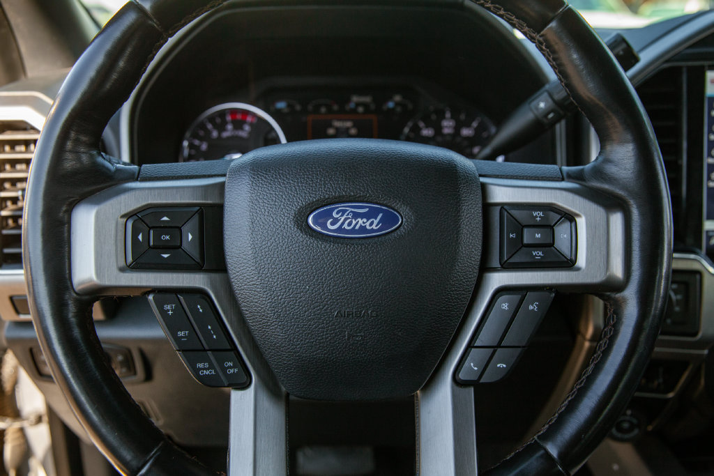 Used 2022 Ford F350 Platinum AWD/4WD image 15