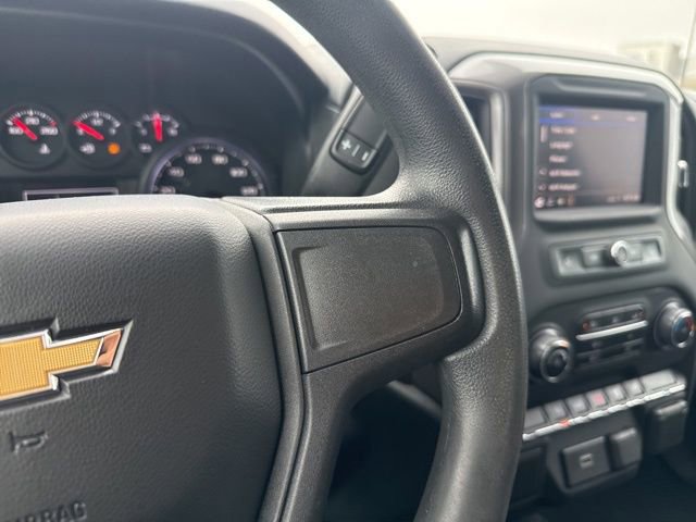 Used 2020 Chevrolet Silverado 1500 Custom w/ Custom Value Package image 31