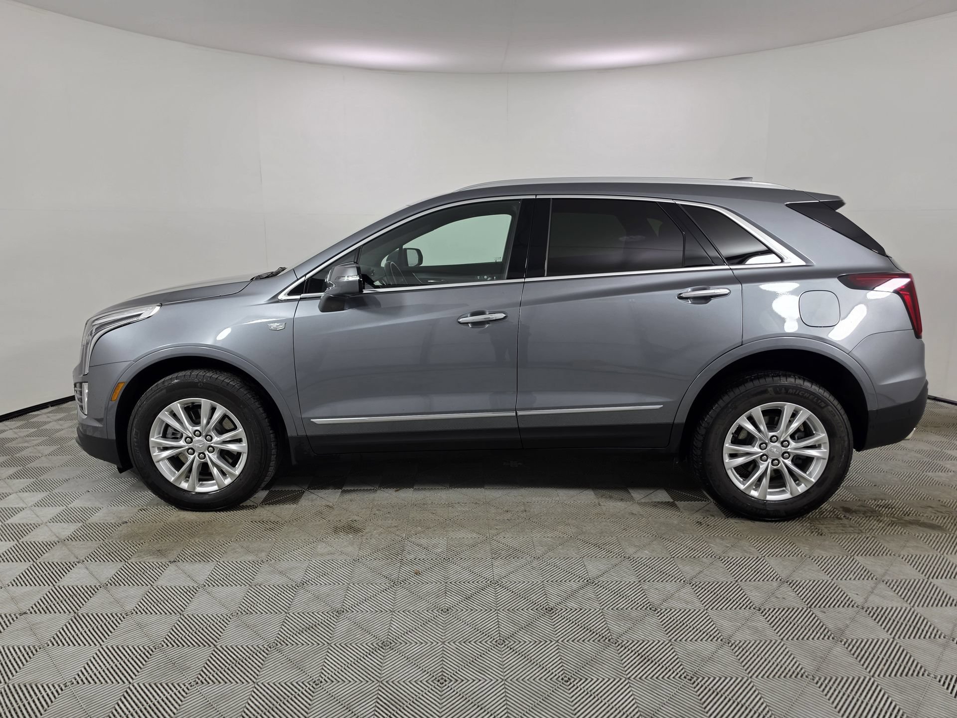 Used 2022 Cadillac XT5 Luxury AWD/4WD image 38
