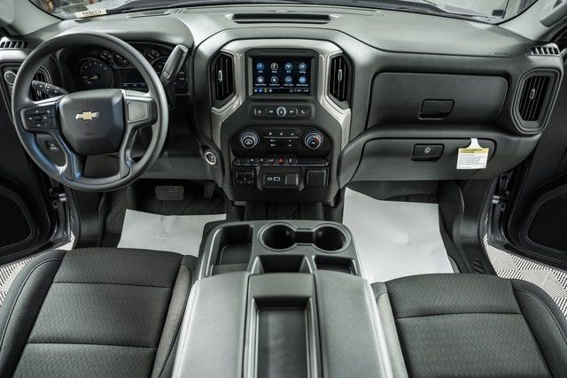 New 2026 Chevrolet Silverado 1500 Custom w/ Turbomax Blackout Package image 24