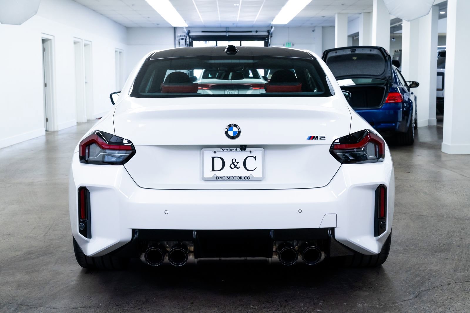 Used 2025 BMW M2 w/ Lighting Package image 5