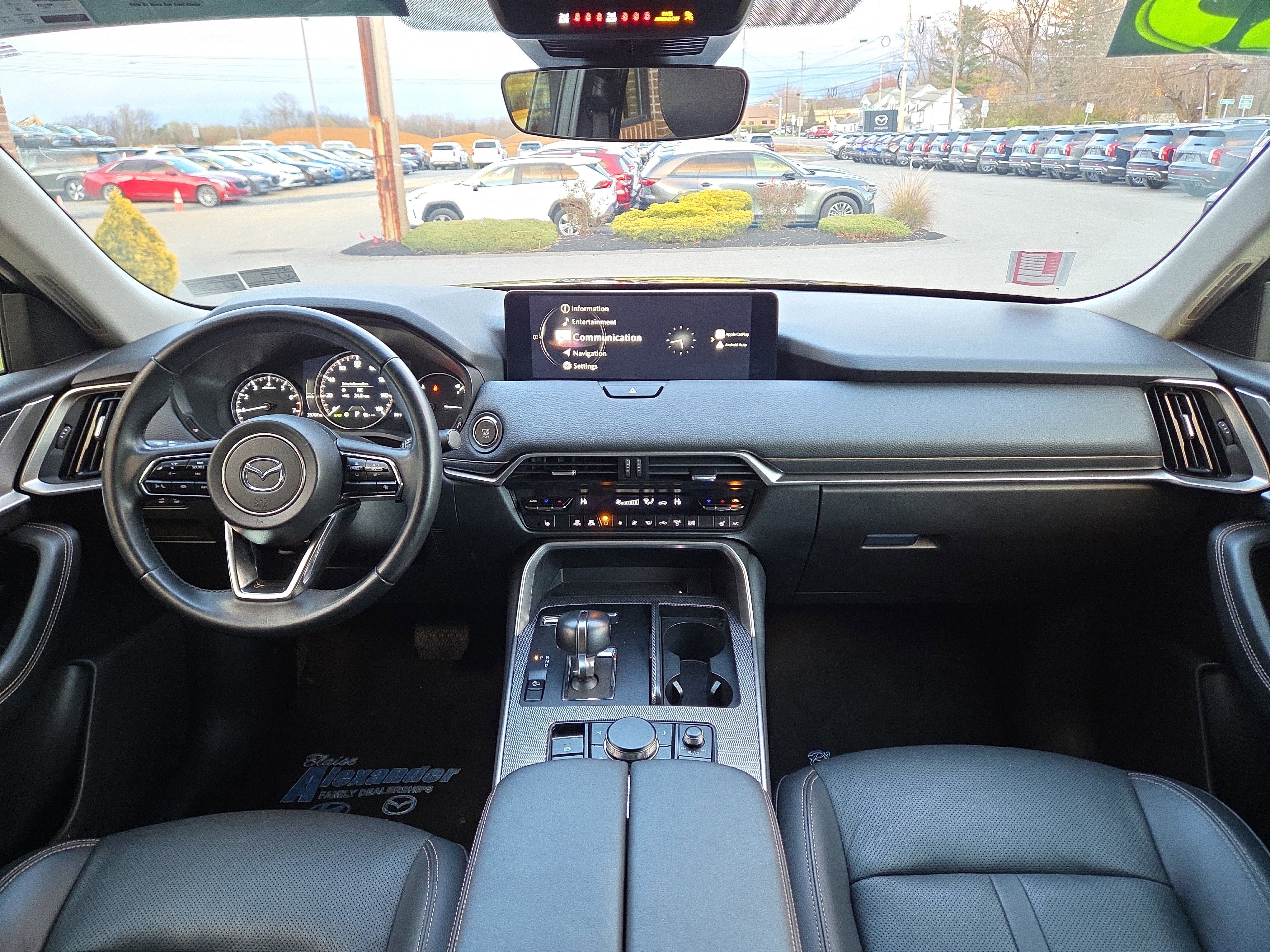 Used 2025 MAZDA CX-90 3.3 Turbo w/ Preferred Package image 15