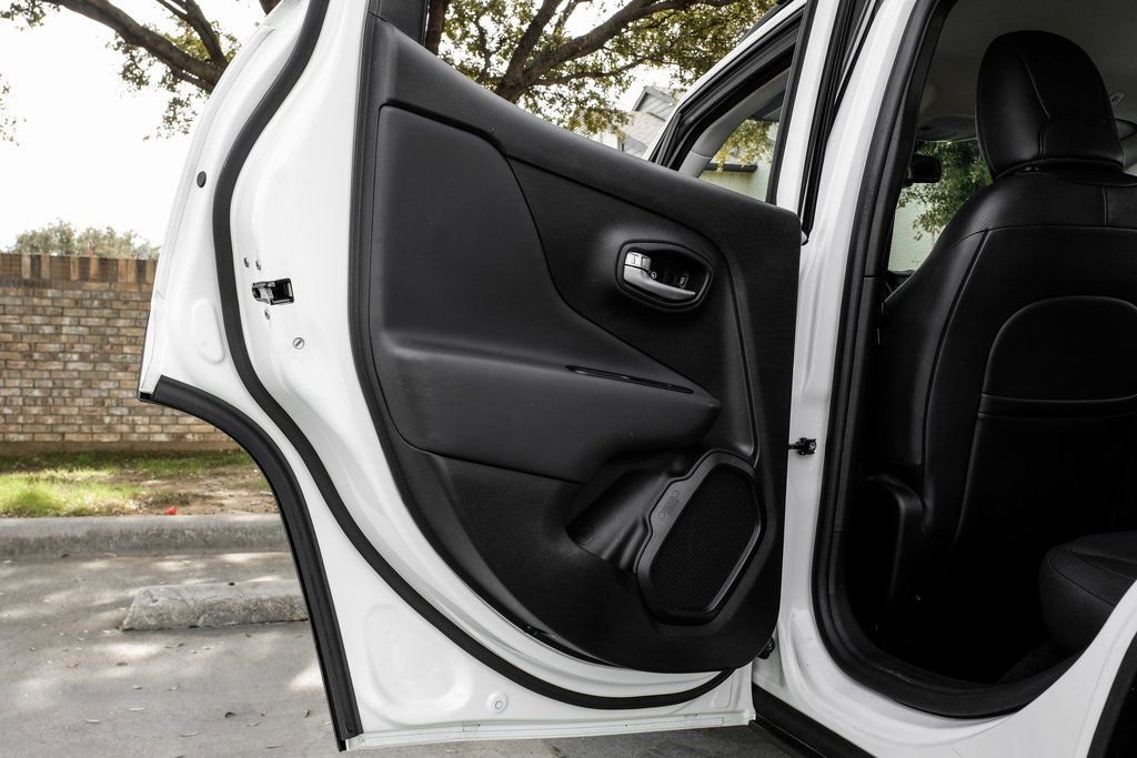 Used 2021 Jeep Renegade Limited image 58