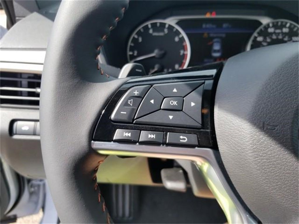 New 2025 Nissan Altima 2.5 SR image 16