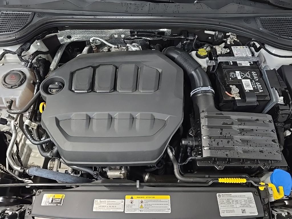 Used 2024 Volkswagen GTI SE image 13