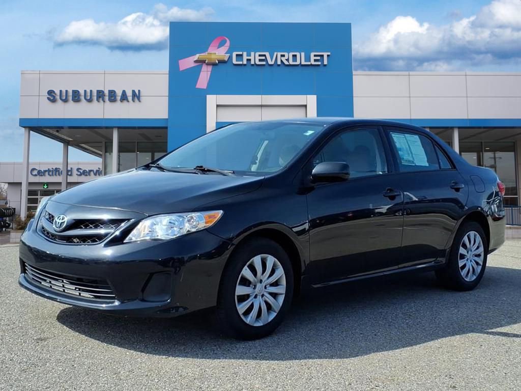 Used 2012 Toyota Corolla LE FWD image 1