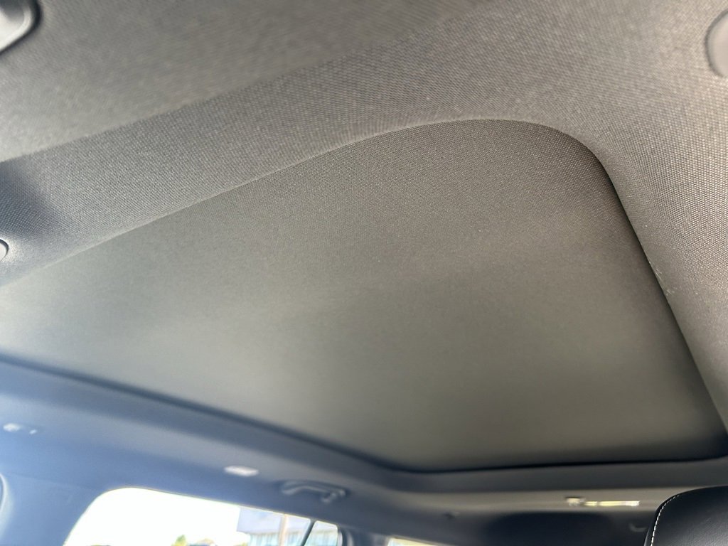 New 2025 Jeep Grand Cherokee L Limited image 26