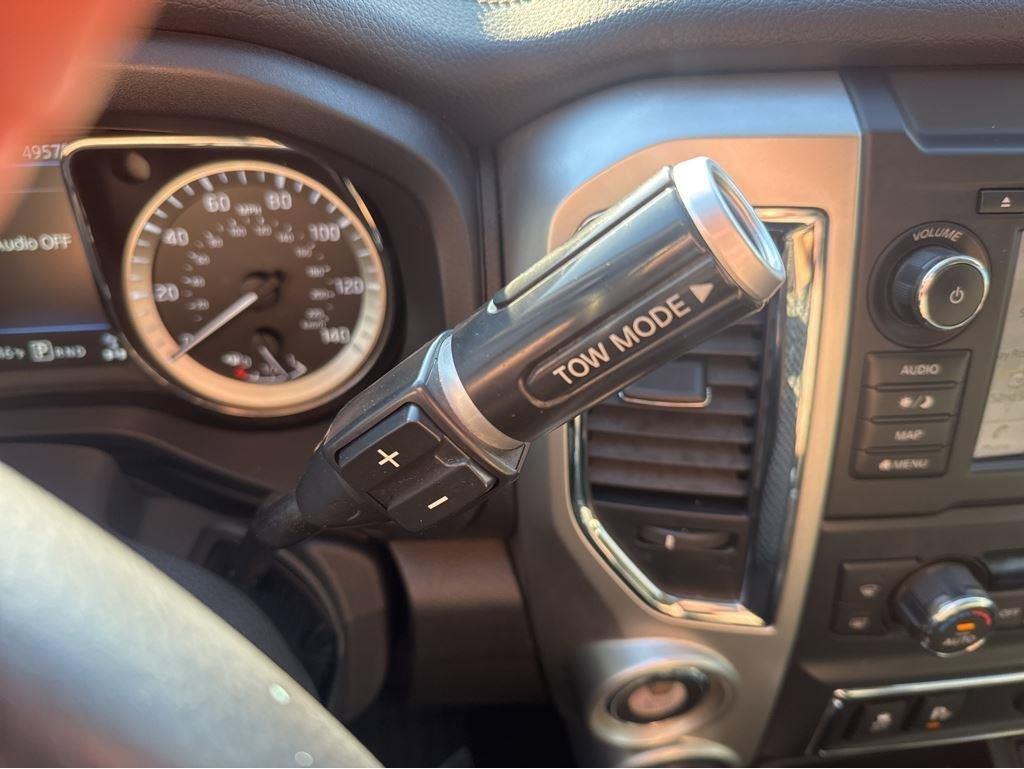 Used 2019 Nissan Titan SL w/ Chrome Package image 24