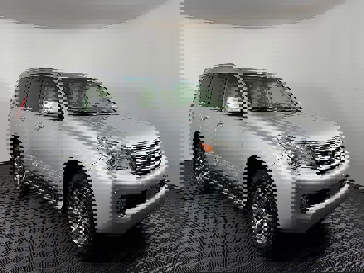 Used 2012 Lexus GX 460 Premium image 2
