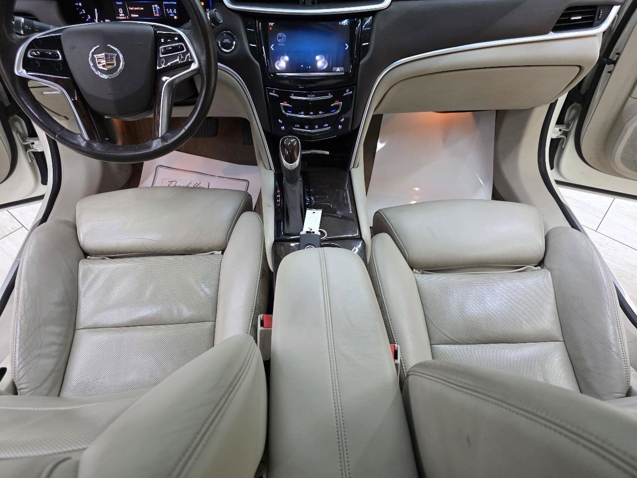 Used 2013 Cadillac XTS Luxury FWD image 28