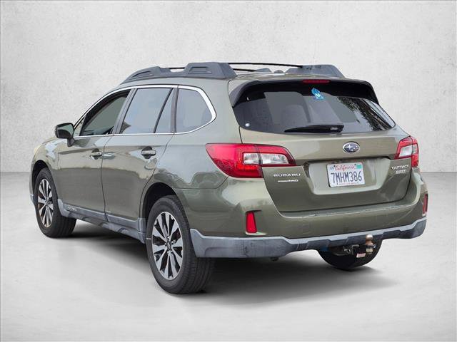 Used 2015 Subaru Outback 2.5i Limited AWD/4WD image 8