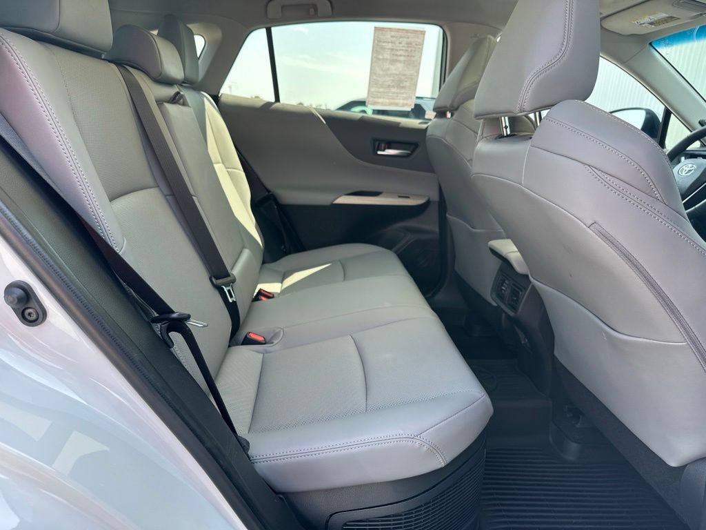 Used 2024 Toyota Venza Limited AWD/4WD image 29