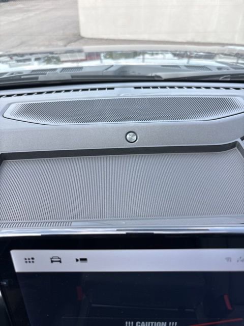 New 2025 Ford F150 Lightning Flash image 31