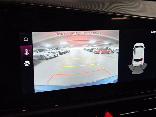 Used 2024 Kia Niro EX image 14