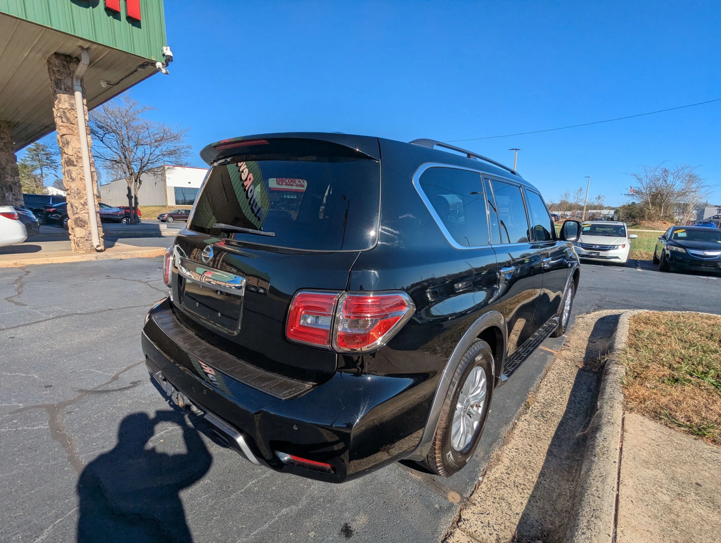 Used 2019 Nissan Armada SV w/ Driver Package AWD/4WD image 7