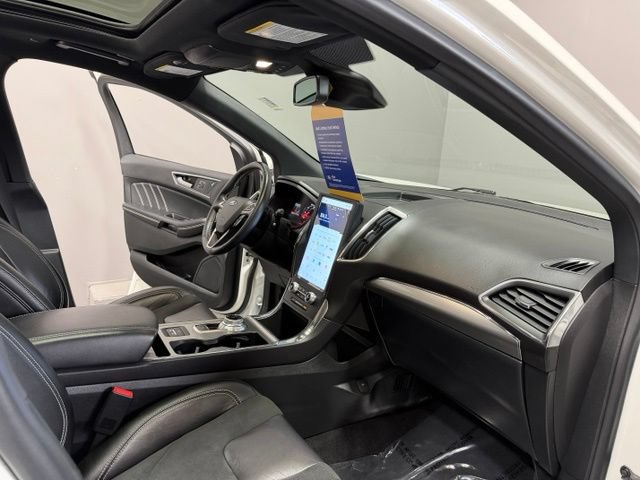 Used 2022 Ford Edge ST w/ Equipment Group 401A AWD/4WD image 26