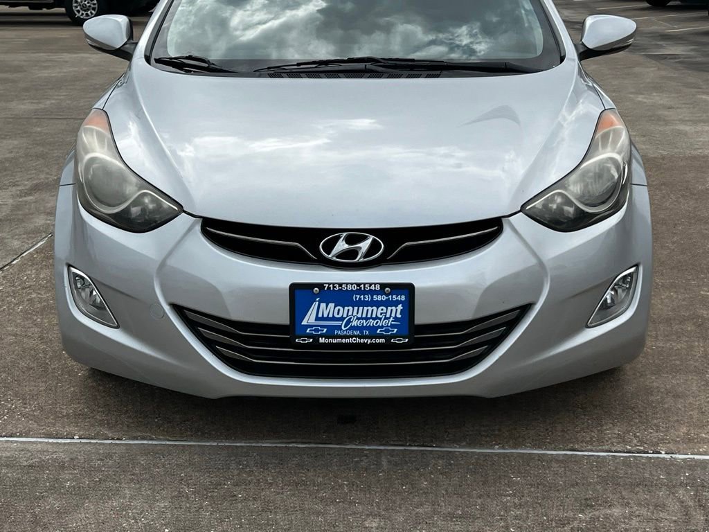 Used 2012 Hyundai Elantra Limited image 3