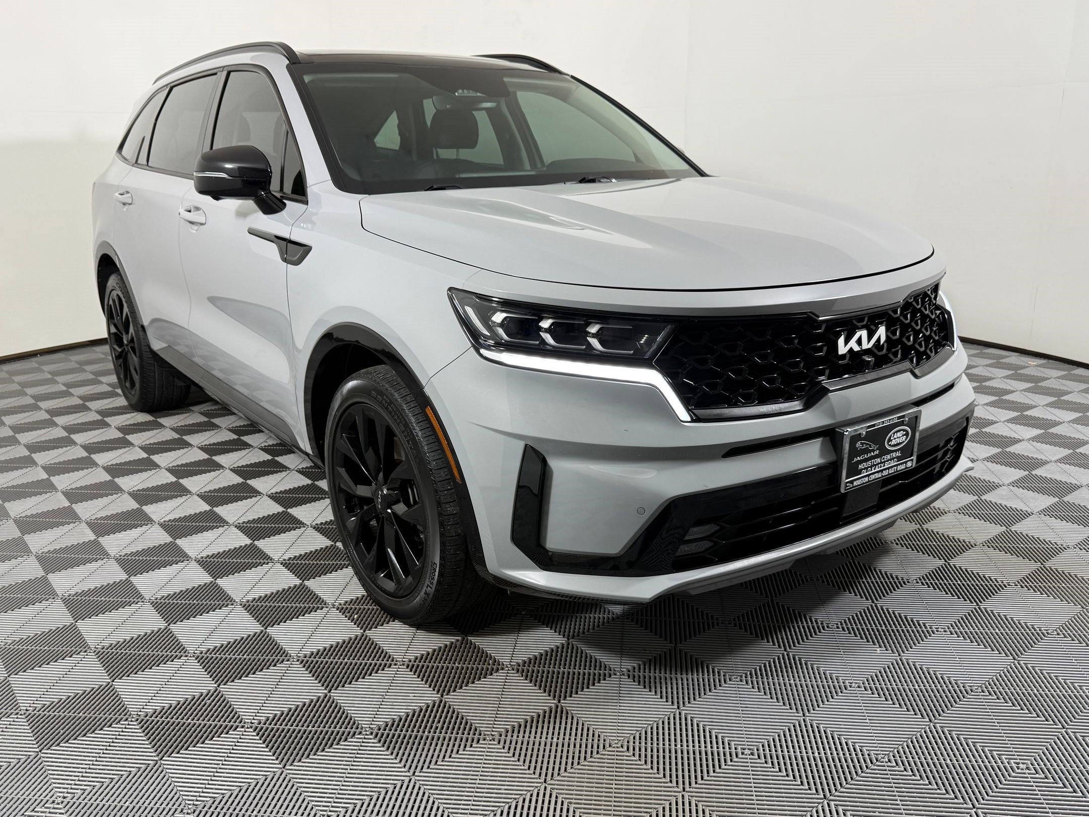 Used 2022 Kia Sorento SX FWD image 7