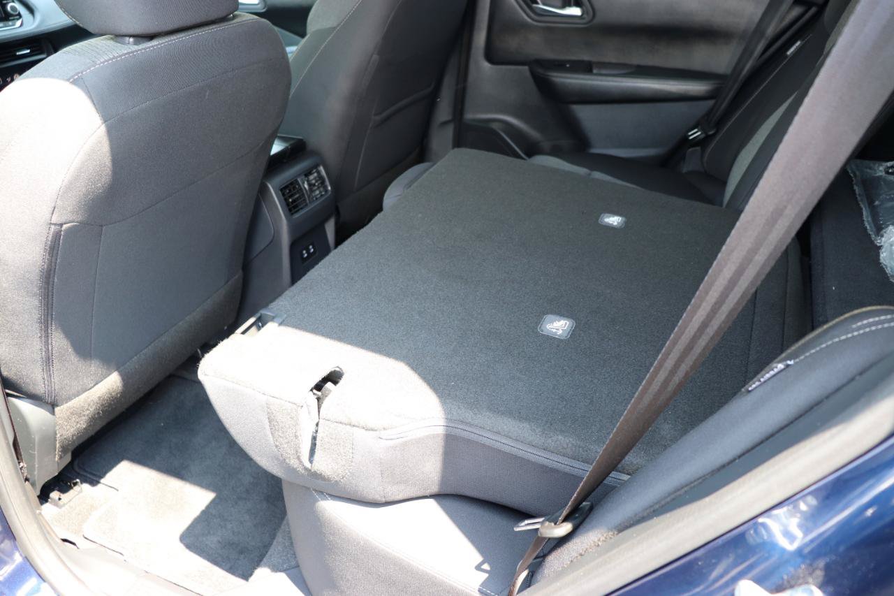 Used 2026 Nissan Rogue SV AWD/4WD image 23