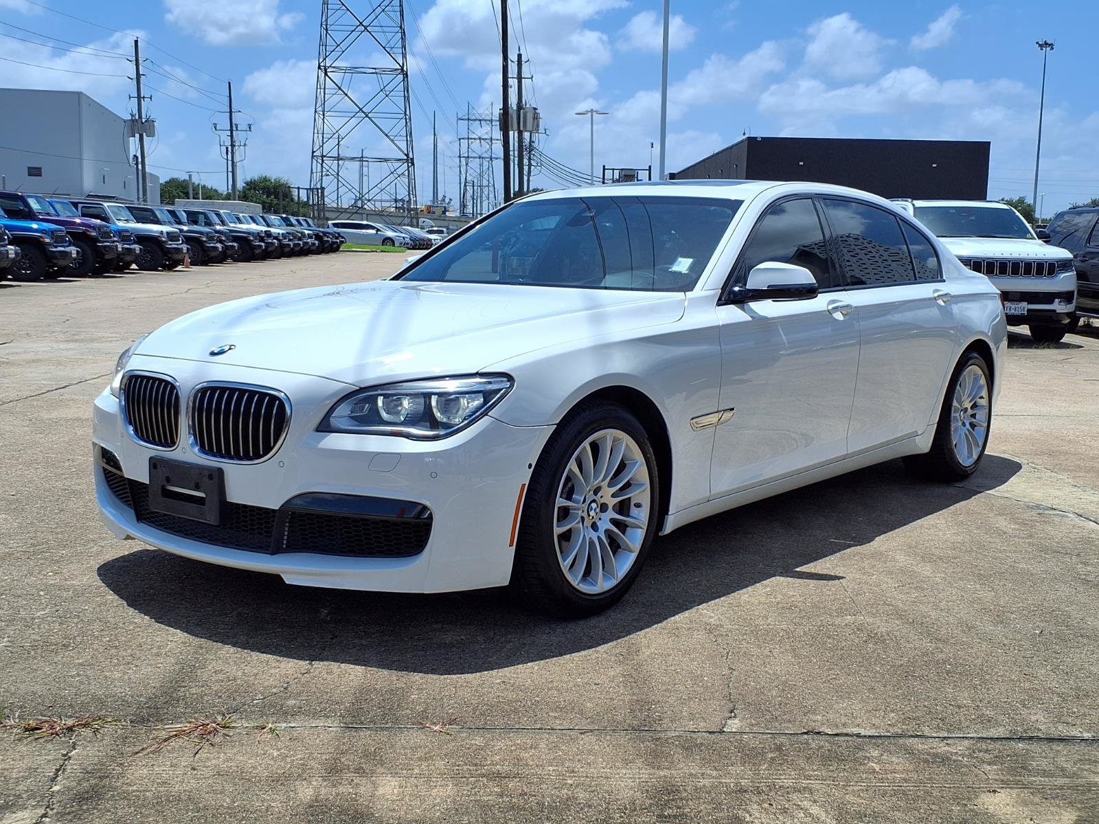 Used 2014 BMW 750Li RWD image 20