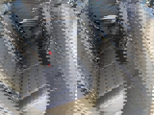 Used 2024 Cadillac XT4 Premium Luxury image 14