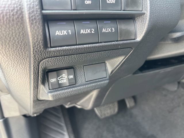 New 2025 Toyota Tacoma TRD Off-Road image 15