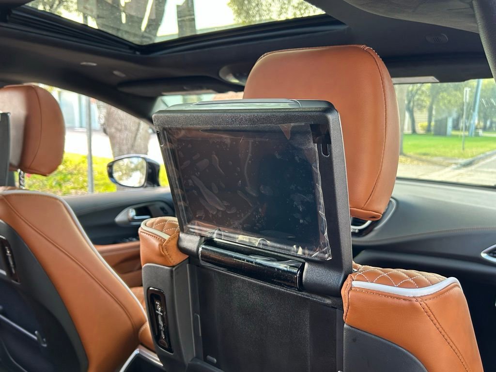 New 2026 Chrysler Pacifica Pinnacle image 44