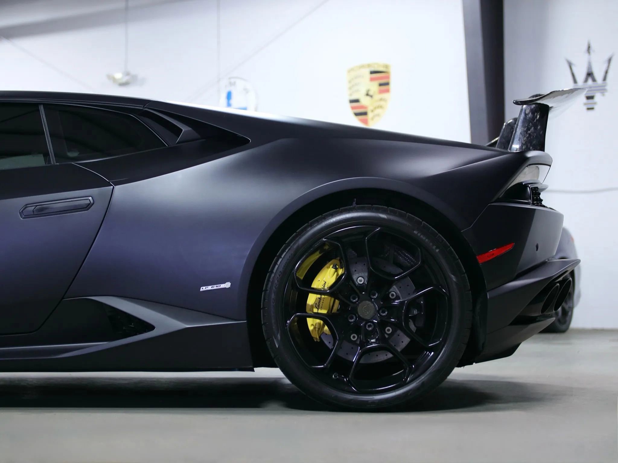 Used 2015 Lamborghini Huracan LP 610-4 image 29