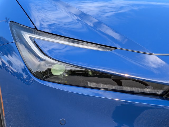 New 2027 Toyota Prius LE FWD image 9
